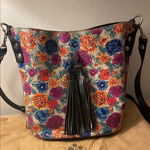 Patricia Nash Floral Leather Crossbody Bag - Picture 3 of 10